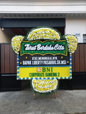 Papan Bunga Duka di Dusun Diilir